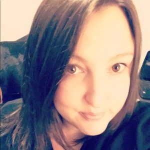 Meet your Posher, Darcie